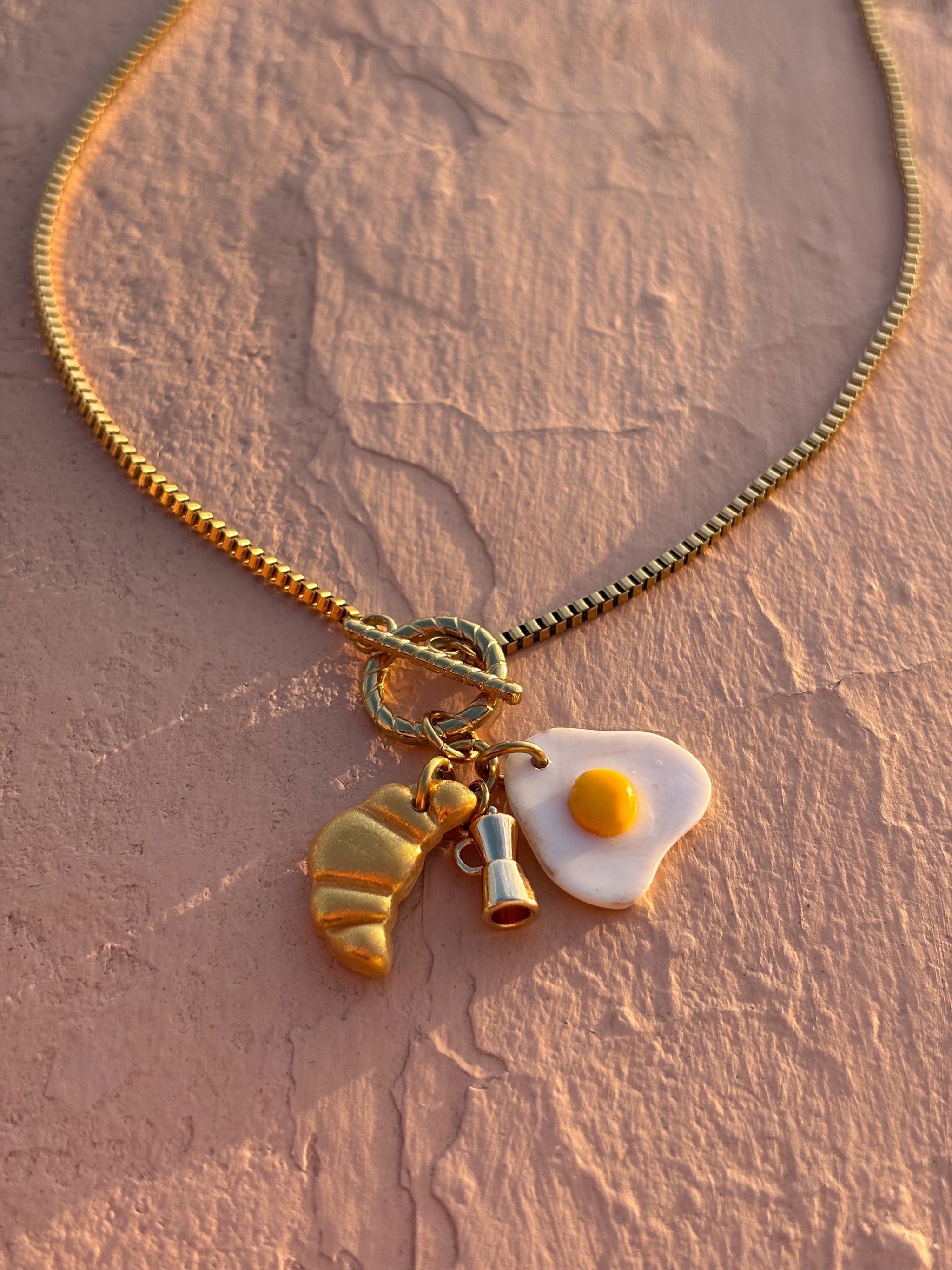 Petit-déjeuner Necklace